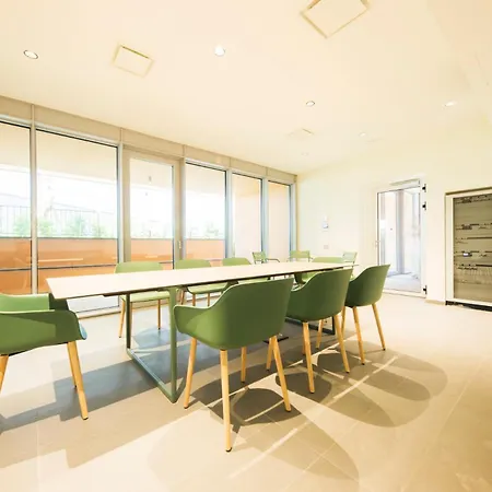 Apartman Waterfront Lux •1br • A/c • Gym• Parking • By Tilo *