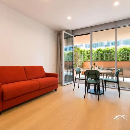 Appartement Waterfront Lux •1br • A/c • Gym• Parking • By Tilo